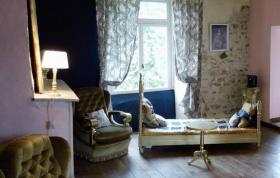 Charming house restored with more than 20 rooms