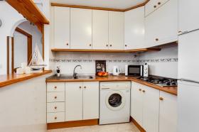 Apartment in a luxury residence 200m from the beach