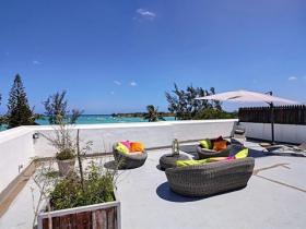 Atypical luxury penthouse with panoramic sea view
