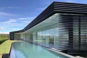 Unique Jewel Estate - luxury house in Santa Ana