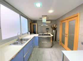 Spectacular penthouse duplex of 295 m2 in Pedralbes Barcelona