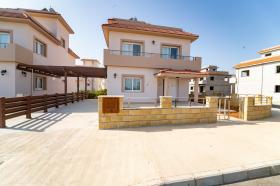 Villa in Sea Pearl Residence
