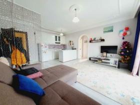 Comfortable and clean apartment in excellent condition and furnished