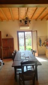 Villa on the edge of a French village to restore, beautiful mountain