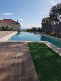 Modern villa on the French Riviera with sea view