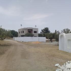 Unfinished American style villa in Barraket Sahel Hammamet