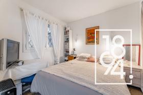 Apartment with sea view near the city center
