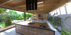 Plot of land with a building permit for a house project