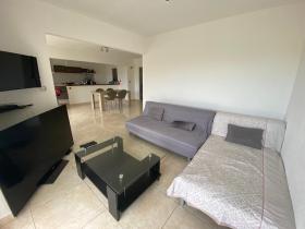 Spacious apartment located in Bas du Fort