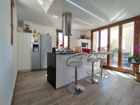 Building with holiday rental license