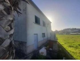 Large country house with private land and garden