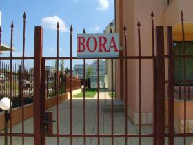 Apartment in gated complex near Sunny Beach
