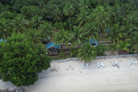 Foreclosed resort and fantastic rehab opportunity