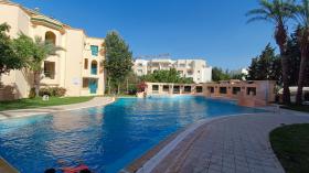 Apartment in a secure residence with swimming pool