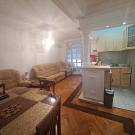 Apartment 5 min walk from the beach