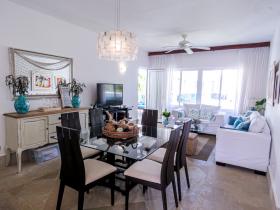 Penthouse with jacuzzi - Ocean Front - Playa las Ballenas