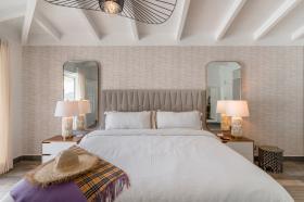 Resale of 4 bedroom villa 155 with golf view