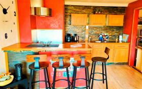 Apartment facing the turquoise waters, infinity pool
