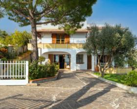 F0r sale villa with exclusive panoramic see view