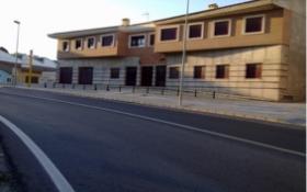 For sale industrial buildings and offices with strategic location