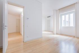 Lisbon Luxury Apartment central business district