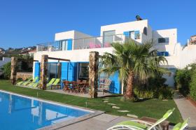 Luxury villa in first line with unique view in the Mediterranean