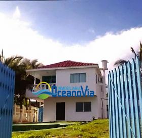 Rustic house for sale - magnificent beaches of Santa-Veronica
