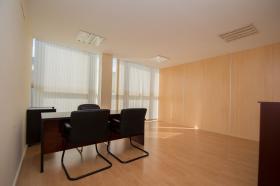 For sale whole floor of offices fully installed and furnished