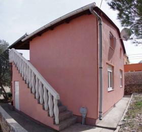 Villa consists 2 apartments on the Island of Pasman