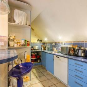 House in the center of Riga near the park, lake, river, 14 min from the sea