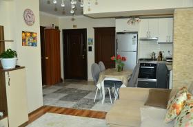 Urgently furnished apartment for sale in Antalya in Lara