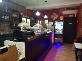 For sale business premises bar-cafeteria renovated Cambrils port