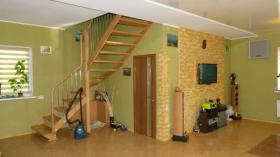 I sell my cozy, warm house in the center of Boryspil near the church