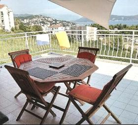 Nice house with breathtaking view of the sea in Monténégro
