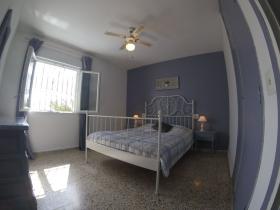 Villa sea view, consisting of 2 identical apartments, very good rental income