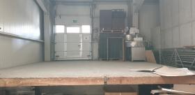 Frozen products manufacturing plant in Switzerland