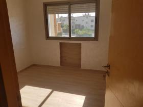 Apartment in a high standing villa for sale